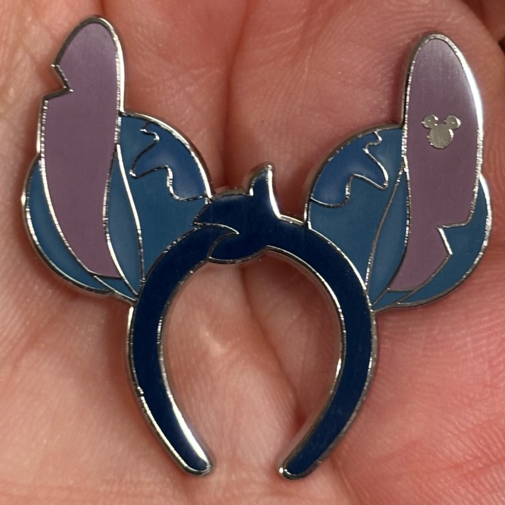2025 WDW Hidden Disney Pin Stitch Ear Headband Ear Hat Hidden Mickey Pin